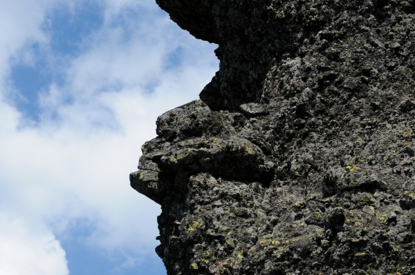 Stone face 